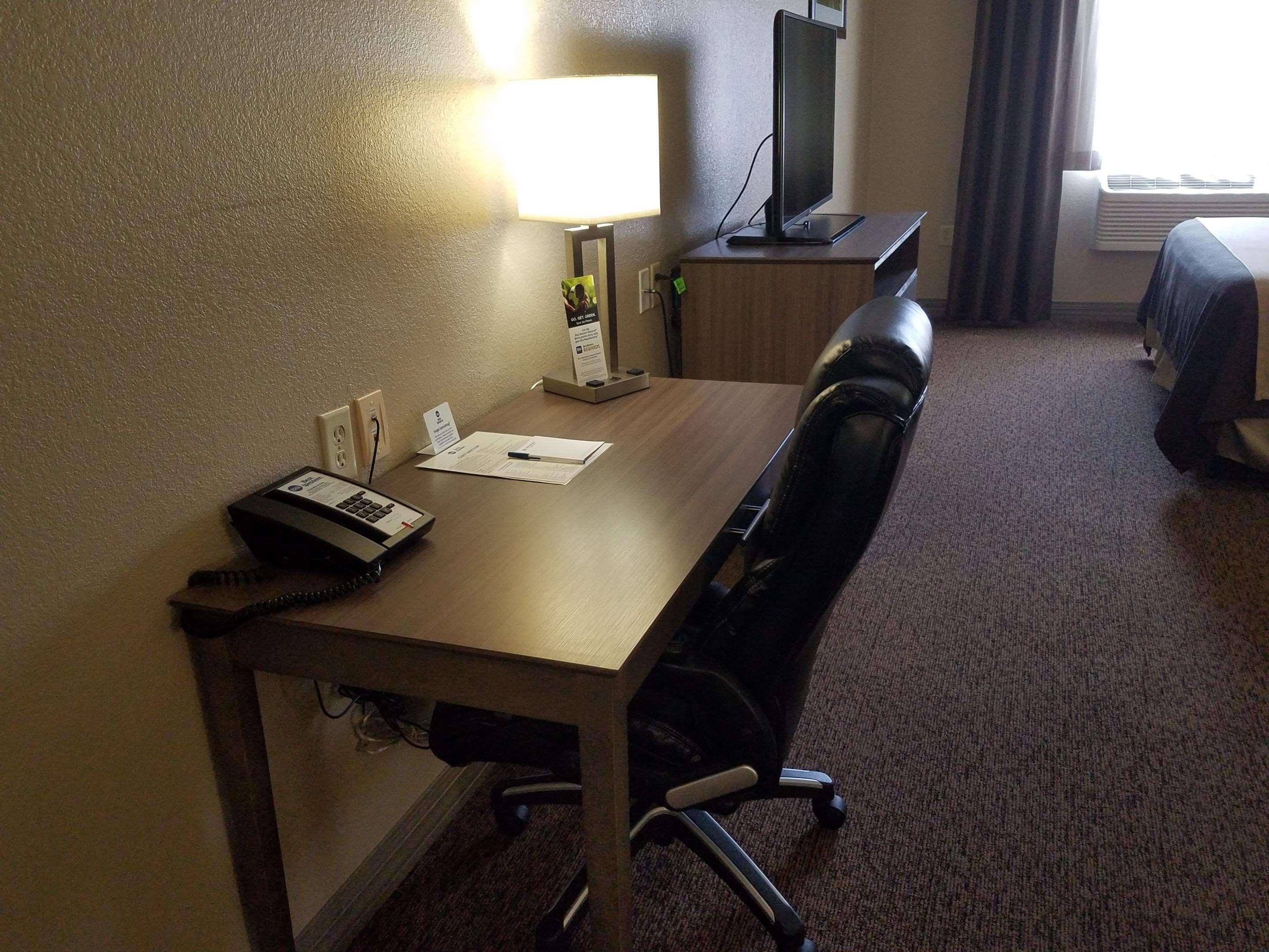 Best Western El-Quartelejo Inn & Suites Scott City Ngoại thất bức ảnh