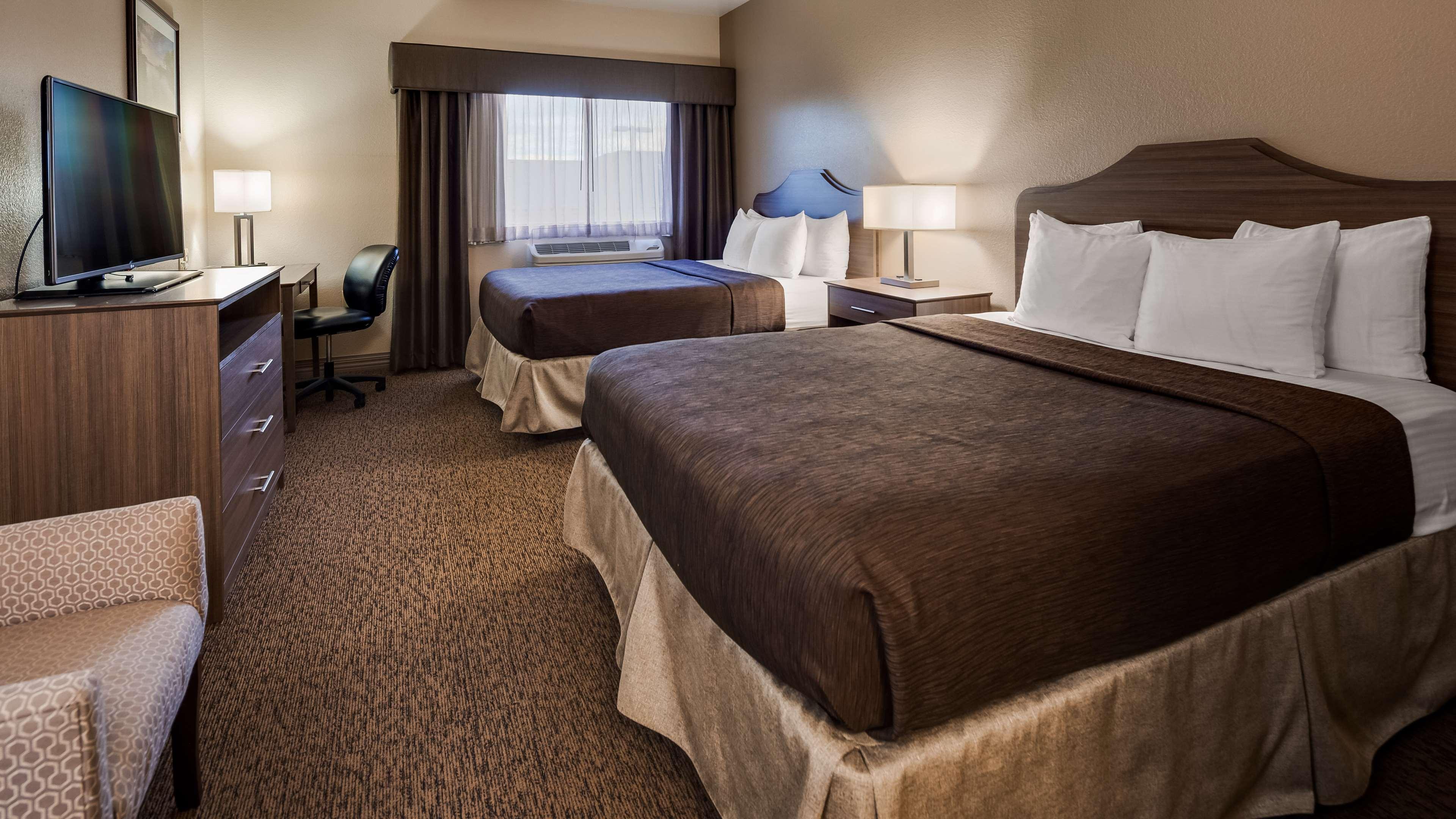 Best Western El-Quartelejo Inn & Suites Scott City Ngoại thất bức ảnh