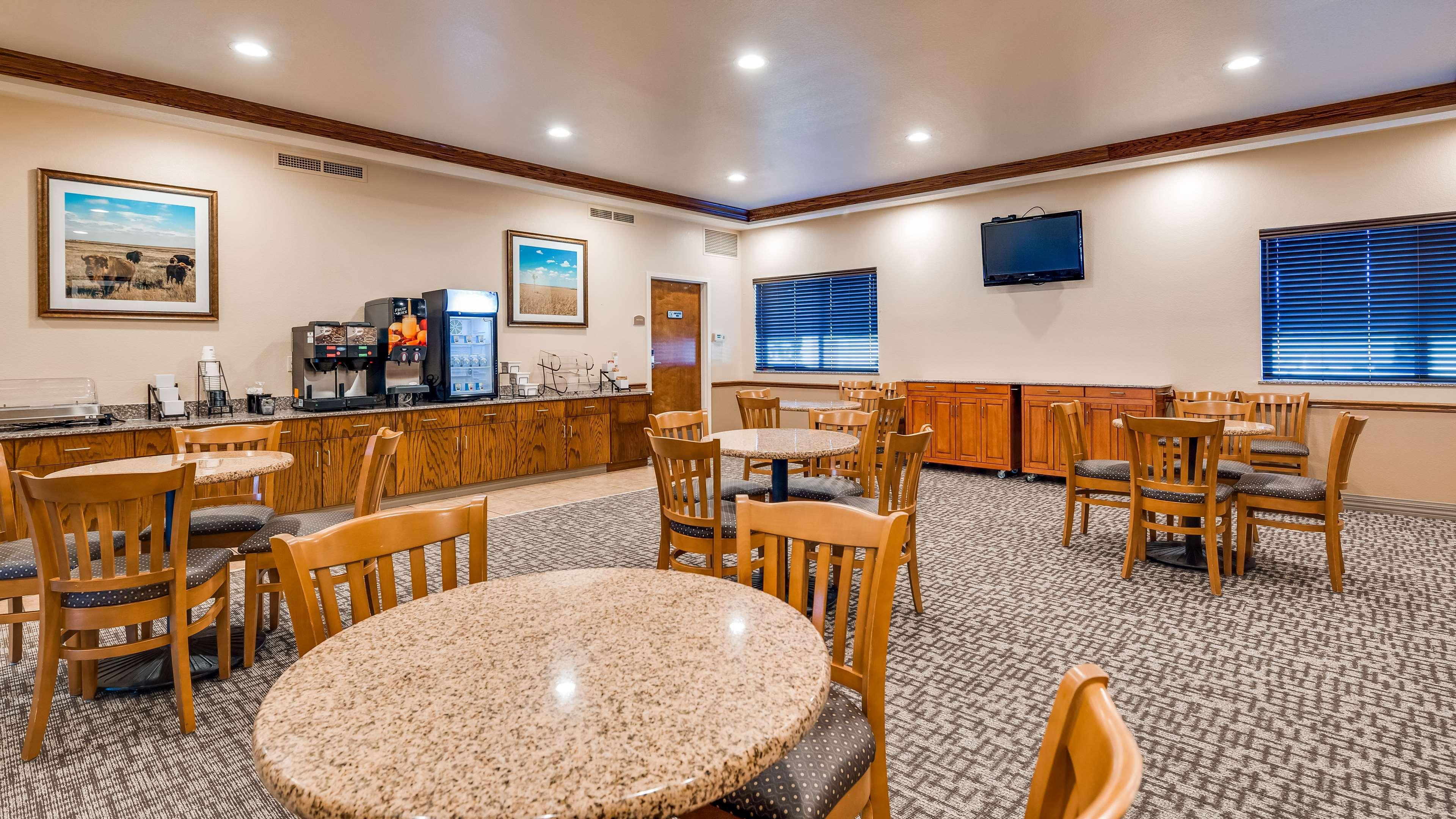 Best Western El-Quartelejo Inn & Suites Scott City Ngoại thất bức ảnh