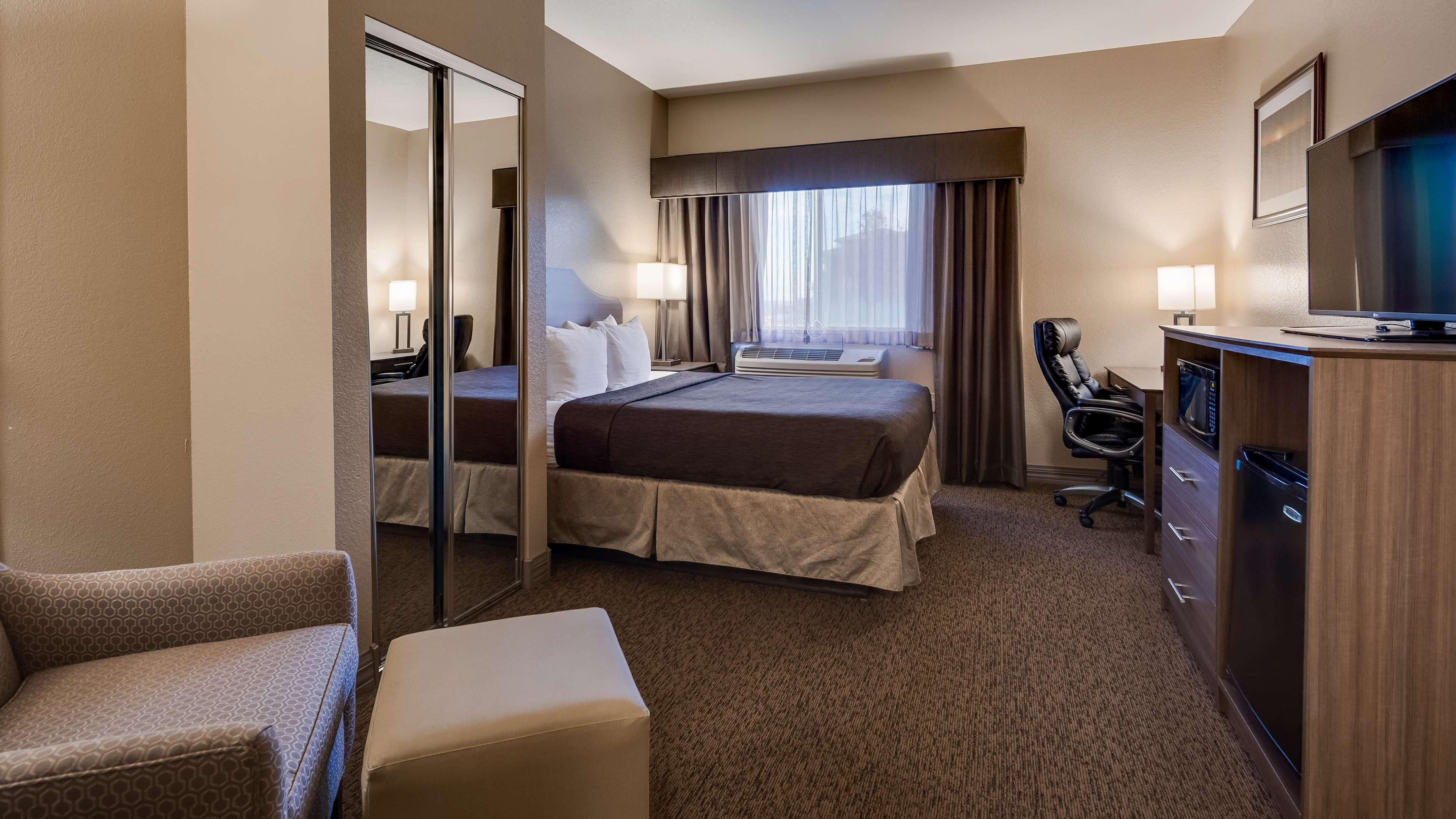 Best Western El-Quartelejo Inn & Suites Scott City Ngoại thất bức ảnh