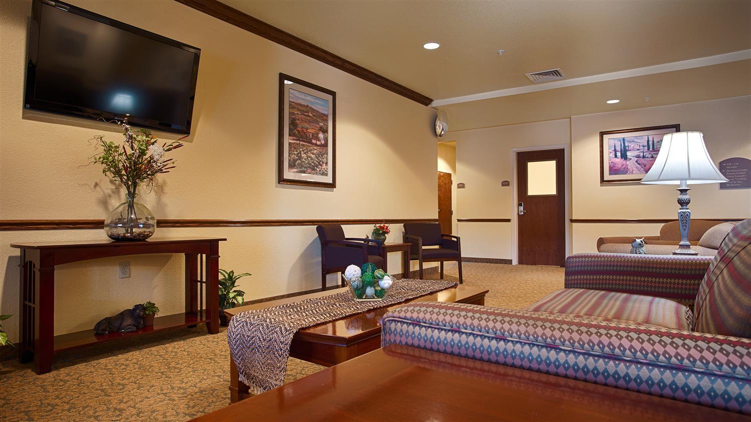 Best Western El-Quartelejo Inn & Suites Scott City Ngoại thất bức ảnh